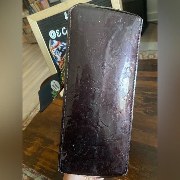 Louis Vuitton Reade PM Amarante Monogram Purse - Picture 11 of 16